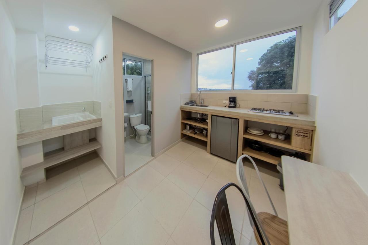 Ventiuna Hotel Y Coliving Pereira Exterior photo