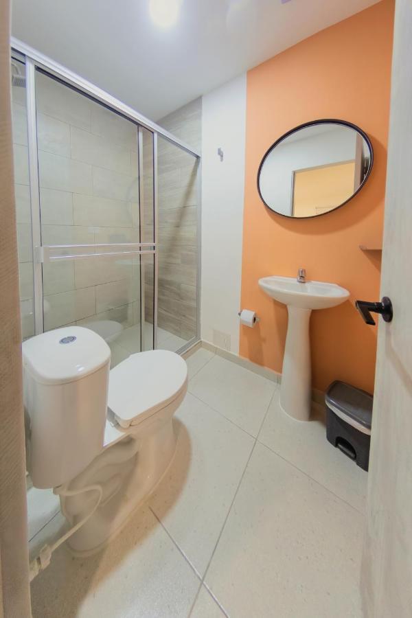 Ventiuna Hotel Y Coliving Pereira Exterior photo